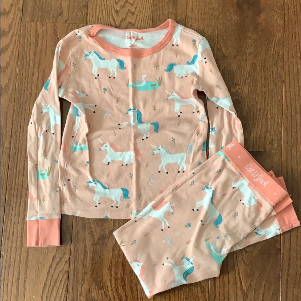 Girls pajamas